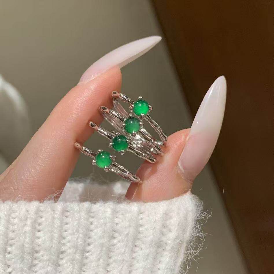 S925银天然阳绿翡翠竹节戒指