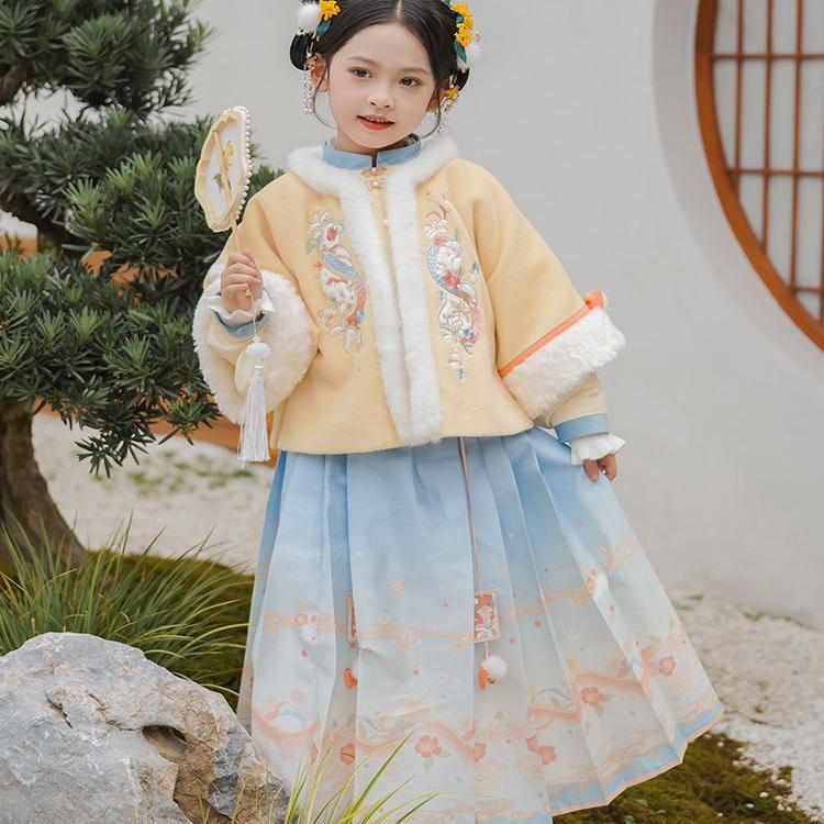 儿童秋冬款套装马面裙明制过年服女童古装汉服加厚唐装国风拜年服