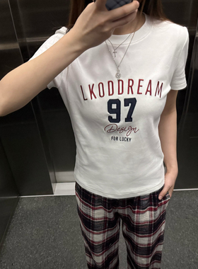 LK STORE LKOD2026夏季新款贴布刺绣字母女短款修身T恤短袖tee