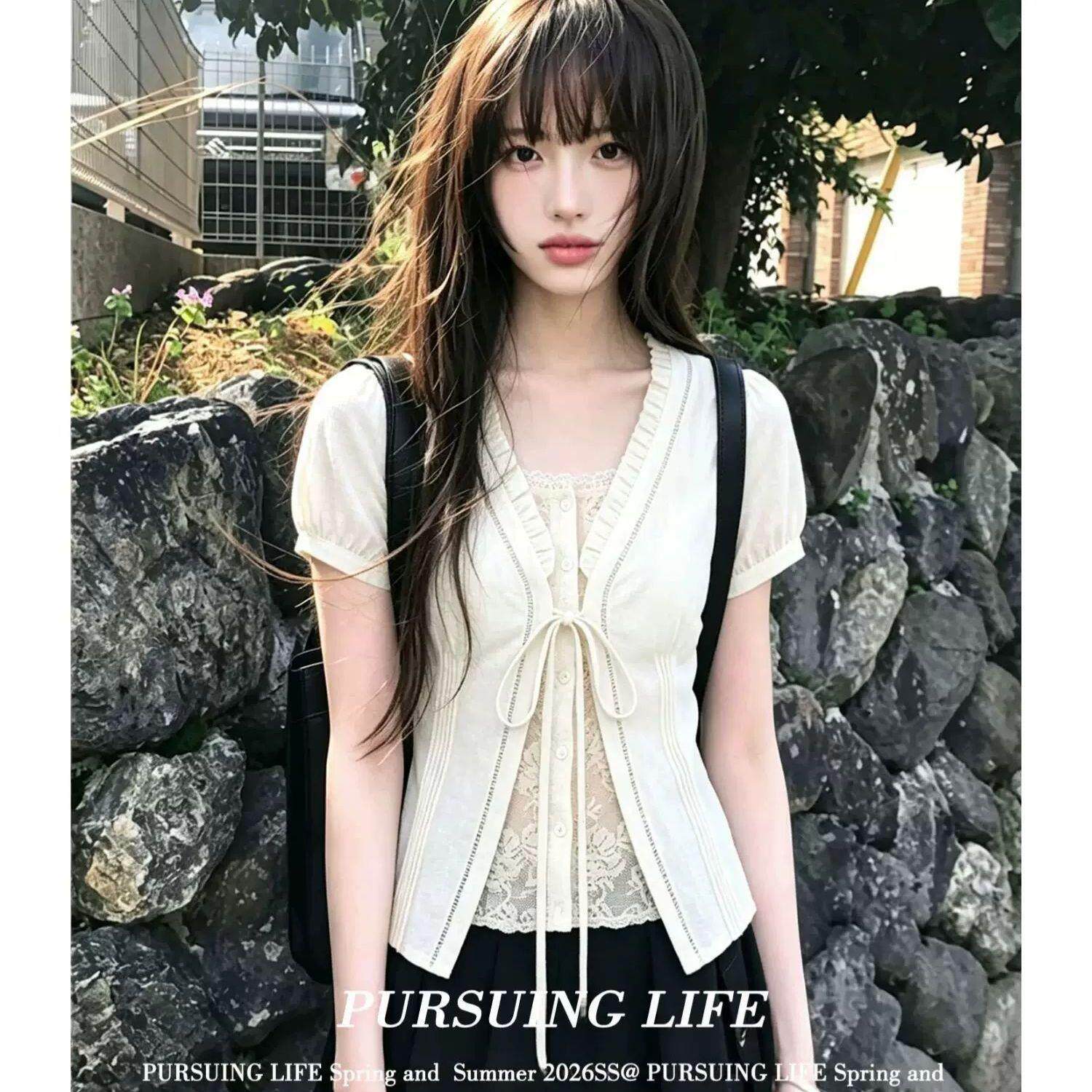 大码女装2026夏季微胖mm独特漂亮钩花马甲叠穿短袖T恤上衣两件套