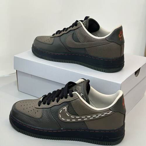Nike Air Force 1 耐克正品空军 经典舒适 板鞋IQ1122-320
