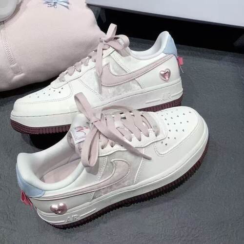 Nike Air Force 1正品耐克空军一号复古透气低帮板女鞋IQ4937-161