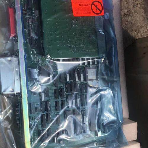 可编程控制器CP81D编码器DP85B马达LC81数控机床控制器板原装实物