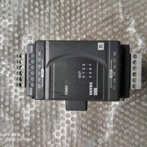 二手原装 DVP08XM211R  PLC