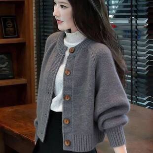 2026年早春新款 毛衣外套大码 女装 上衣 舒适休闲简约百搭圆领针织衫