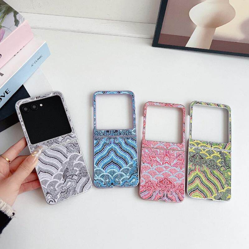 祥云摩托罗拉razr50Ultra手机壳