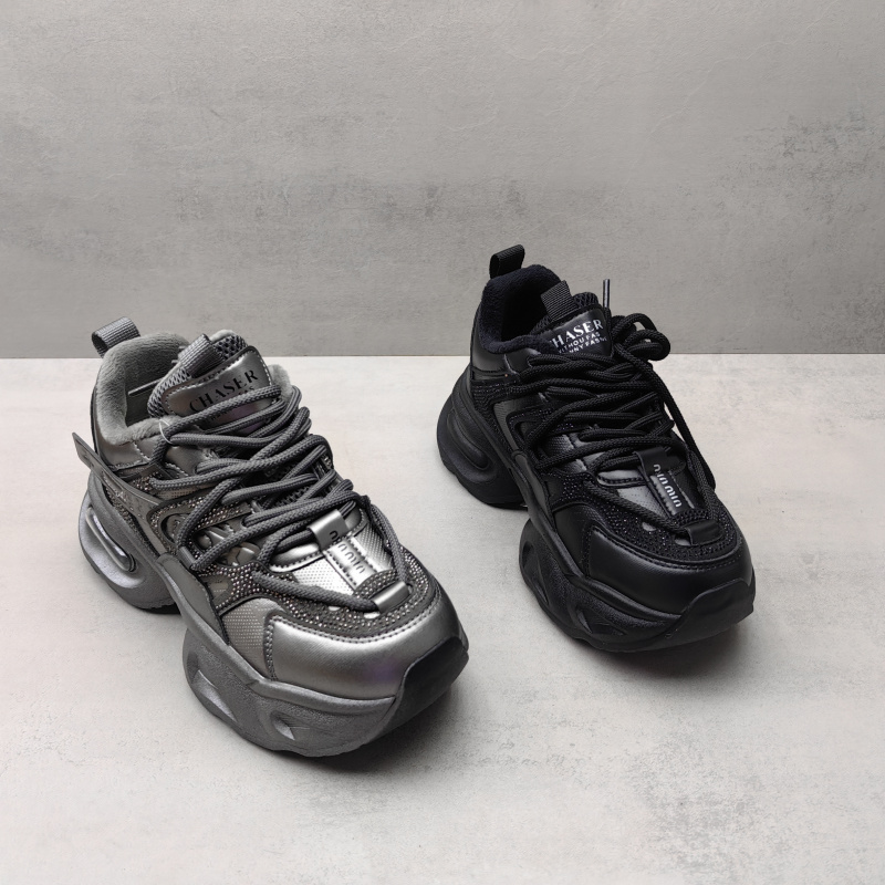 实拍2025秋冬款加绒保暖老爹鞋