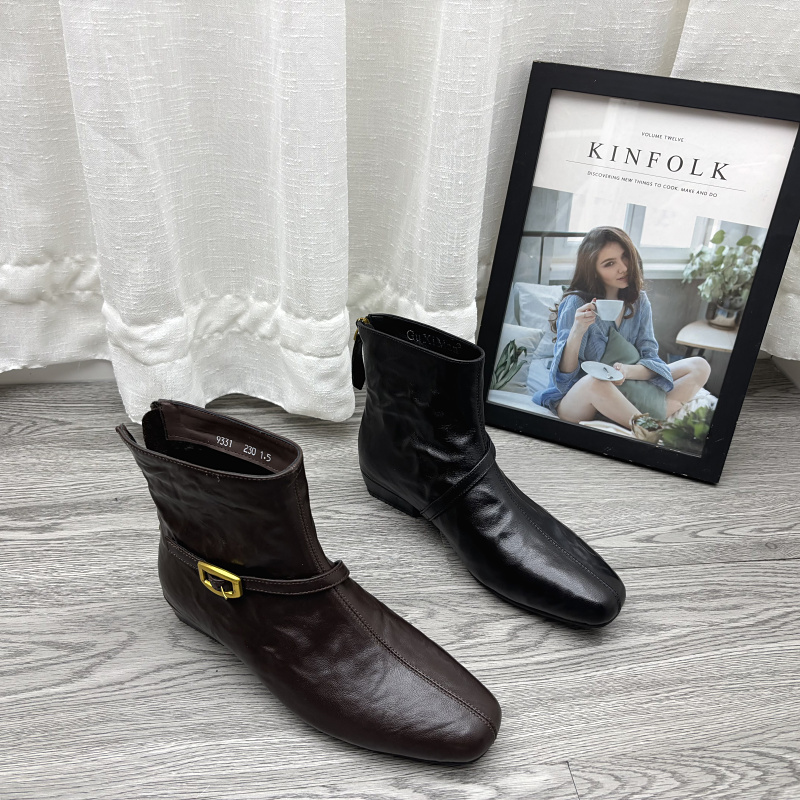 真皮羊皮手抓纹方头加绒保暖女靴