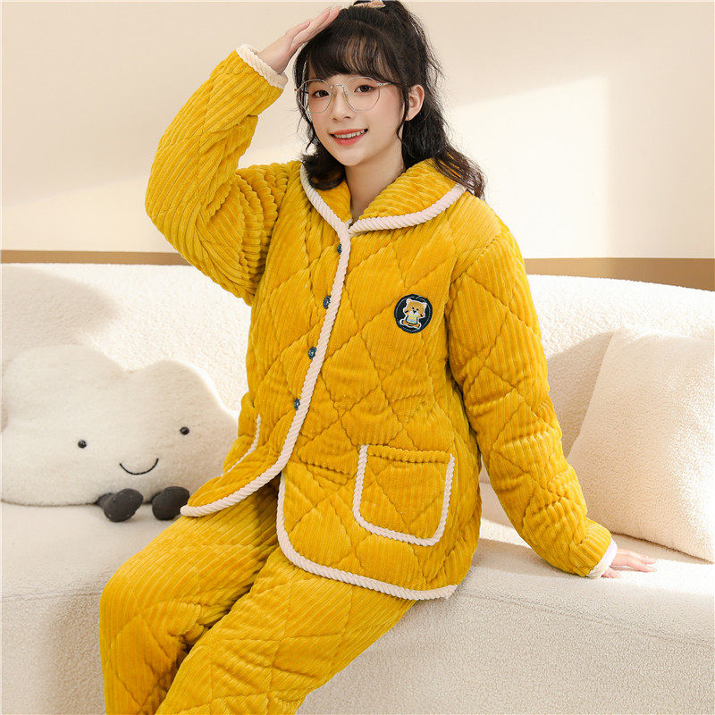 睡衣女冬季加绒加厚三层夹棉可爱少女卡通款珊瑚绒连帽家居服套装