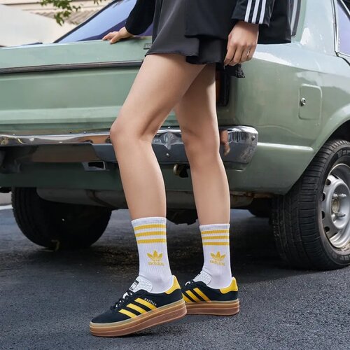 Adidas/阿迪达斯 三叶草 Gazelle Bold 经典厚底复古板鞋 IE0422
