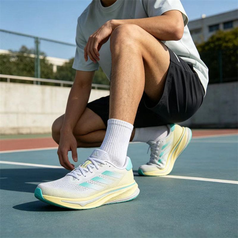Adidas/阿迪达斯 SUPERNOVA RISE Y2K 复古休闲运动跑步鞋 IE1064图片