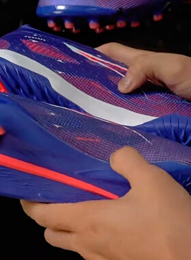 PUMA/彪马 ULTRA 5 MATCH 中端TT胶质碎钉人造草足球鞋 107892-01