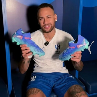 Puma/彪马 FUTURE 7ULTIMATE AG/FG男子运动休闲足球鞋 107916-01