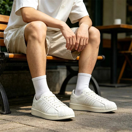 Adidas/阿迪达斯 Y-3 SUPERSTAR 山本耀司 贝壳头运动板鞋 IG4026