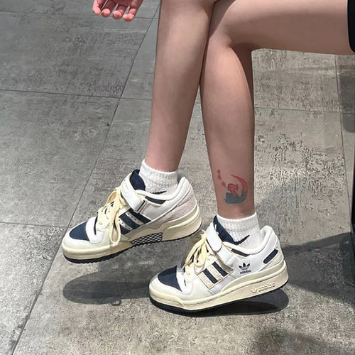 Adidas/阿迪达斯 三叶草 男女魔术贴运动休闲板鞋 GZ6427 Q46366