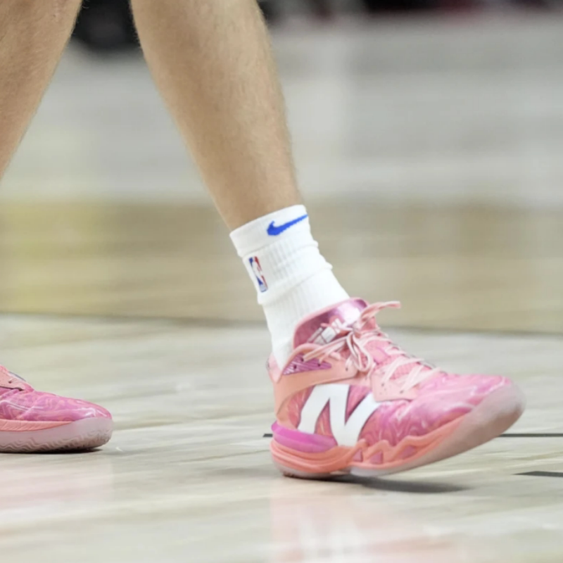 New Balance NB HSL系列 弗拉格战靴男子低帮实战篮球鞋 BBHSLFV2