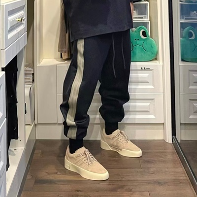 Adidas/阿迪达斯 Fear of God ATHLETICS FOG联名 板鞋 IE6213