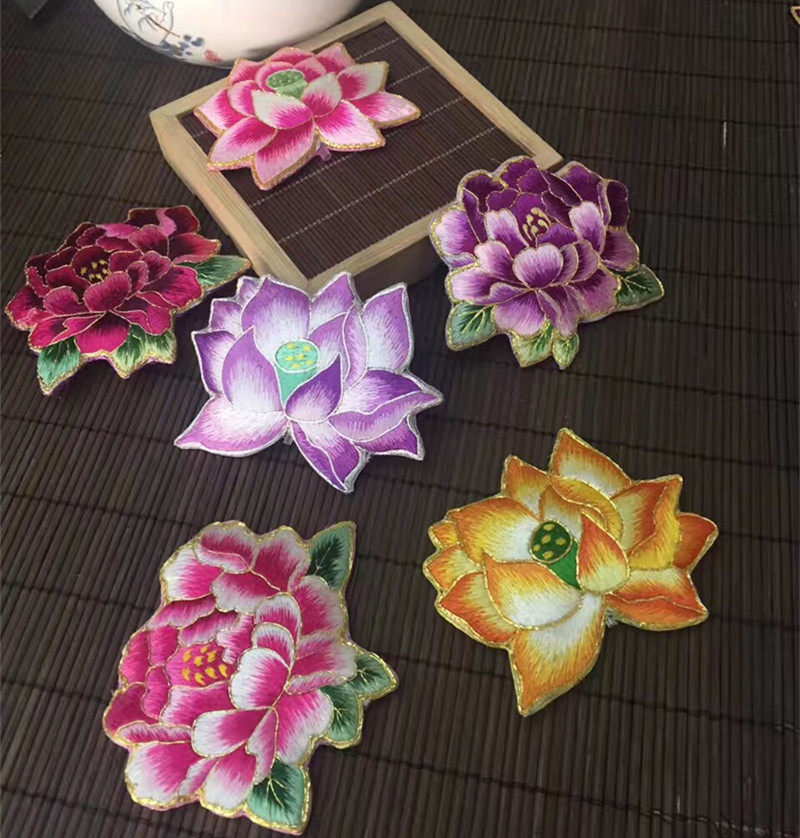 苏绣花朵项链头挂件头 手工绣花贴片布贴半成品挂件 苏绣diy辅料