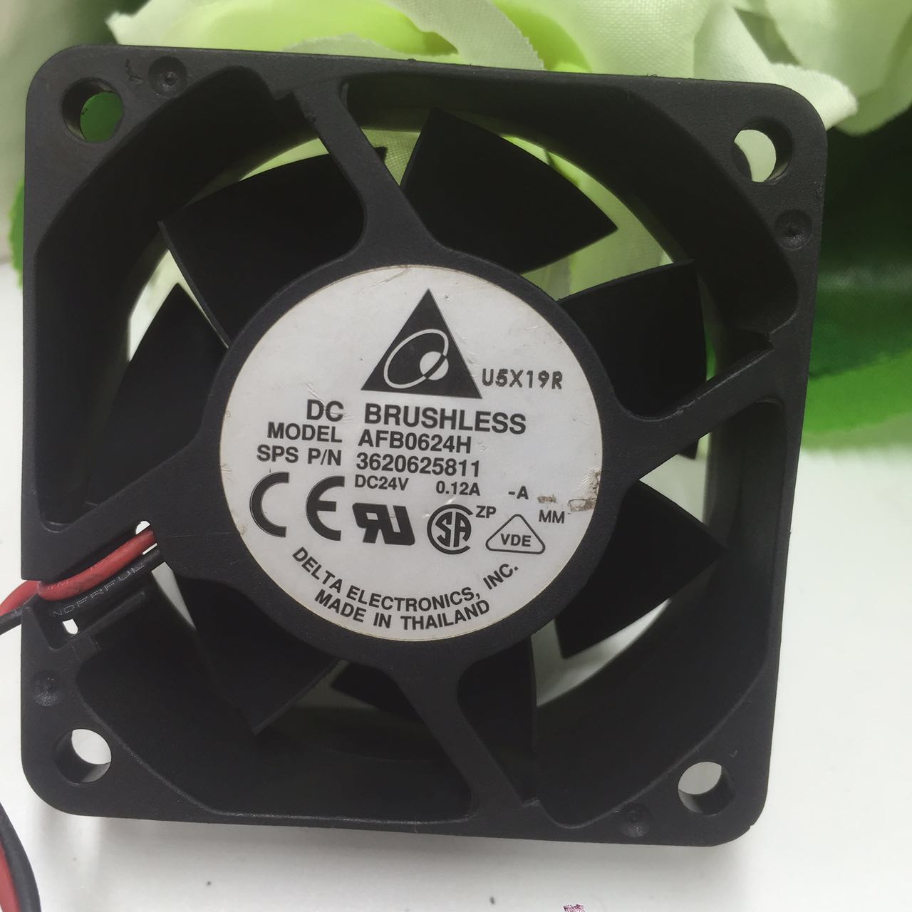 Delta/台达 AFB0624H 24V 0.12A 6025 变频器风扇 2线 6cm风扇