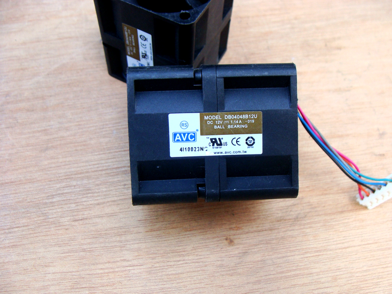 AVC 高转速暴力 1U服务器双风扇4CM 12V 1.14A 4048 DB04048B12U