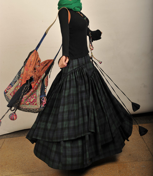 【木兰花】素心自制春秋民族风不规则下摆棉布格子半身大摆跳舞裙