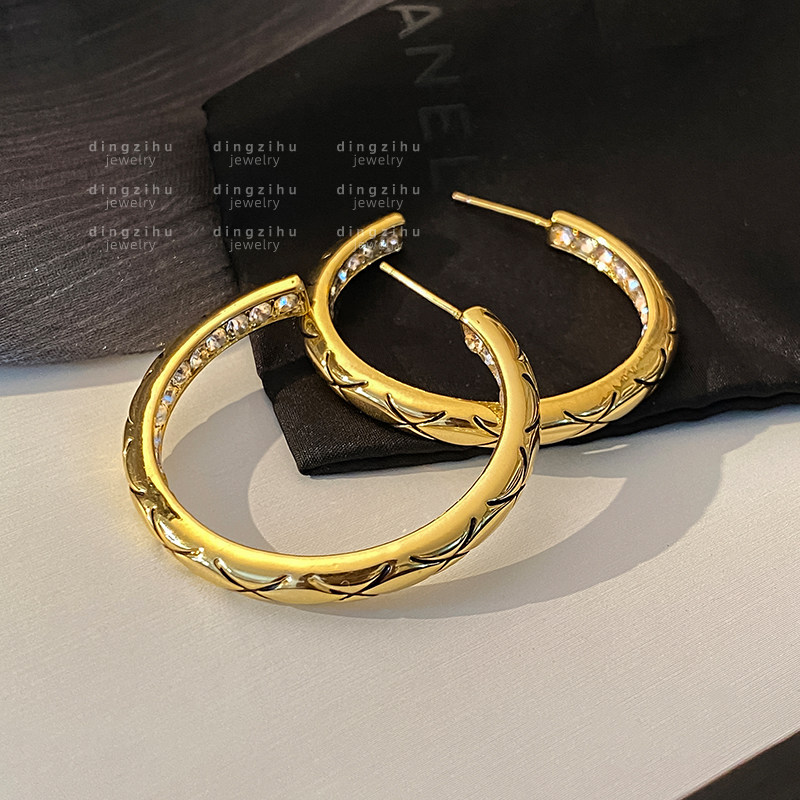 欧美复古金色大圈圈耳环女大气夸张气质高级感耳圈菱格纹金属耳饰,饰品/流行首饰/时尚饰品新,耳环,淘宝优惠券,粉丝福利购,淘宝优惠卷