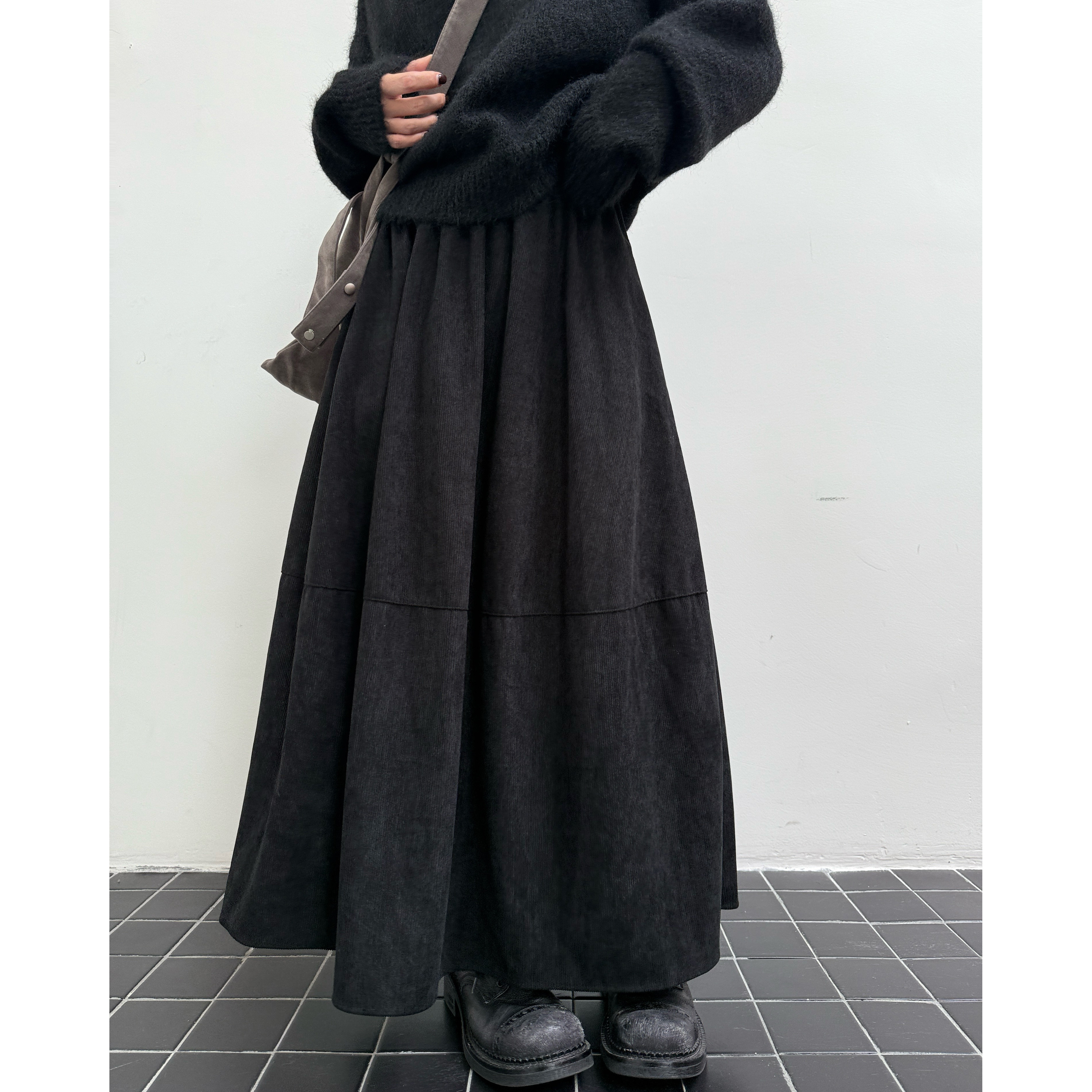 拖延症 / 2026年复古俏皮手工捏褶灯芯绒蓬蓬半裙松紧腰半身裙
