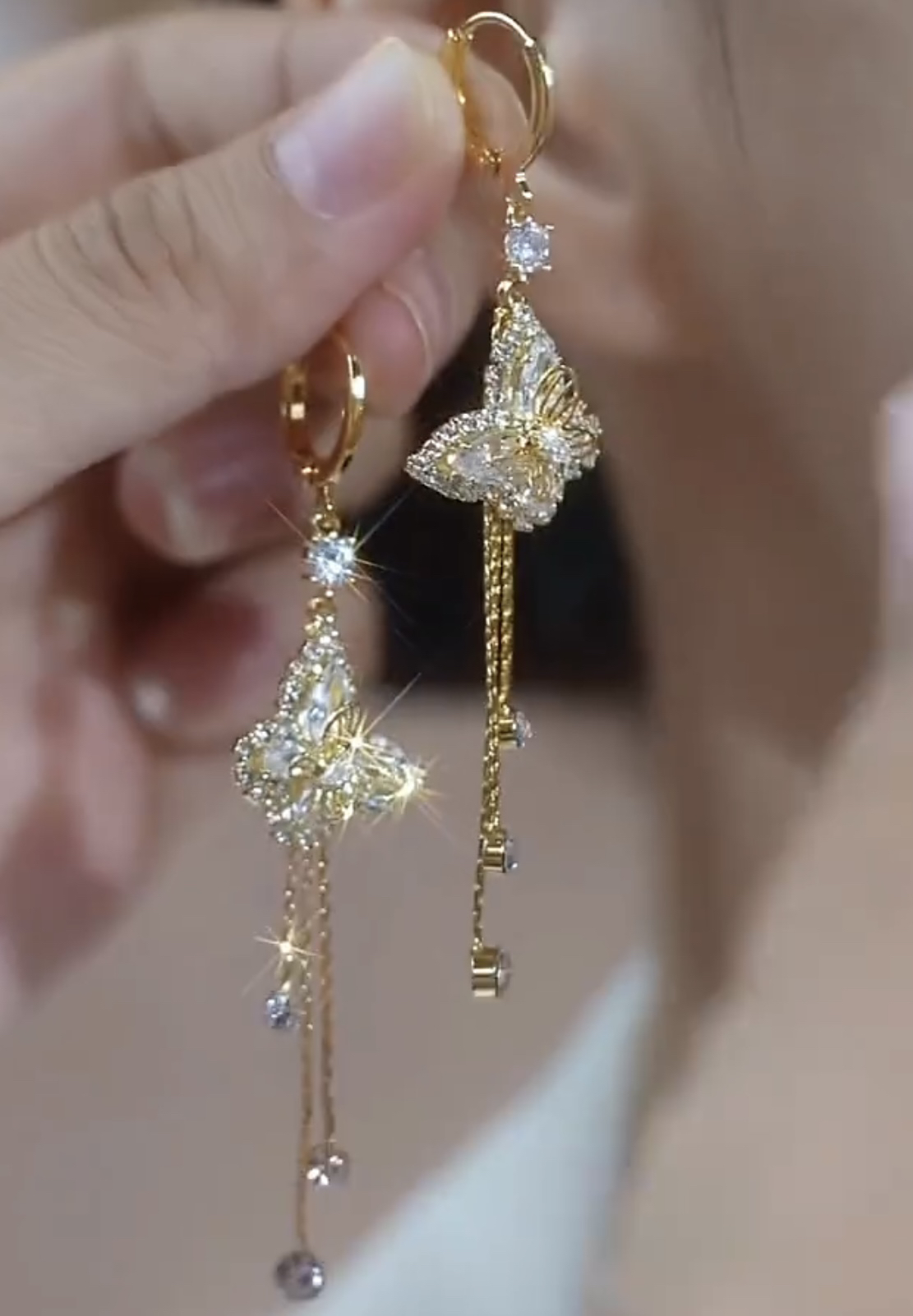 轻奢高级感蝴蝶流苏耳环女2024年新款潮气质小众设计长款显瘦耳饰