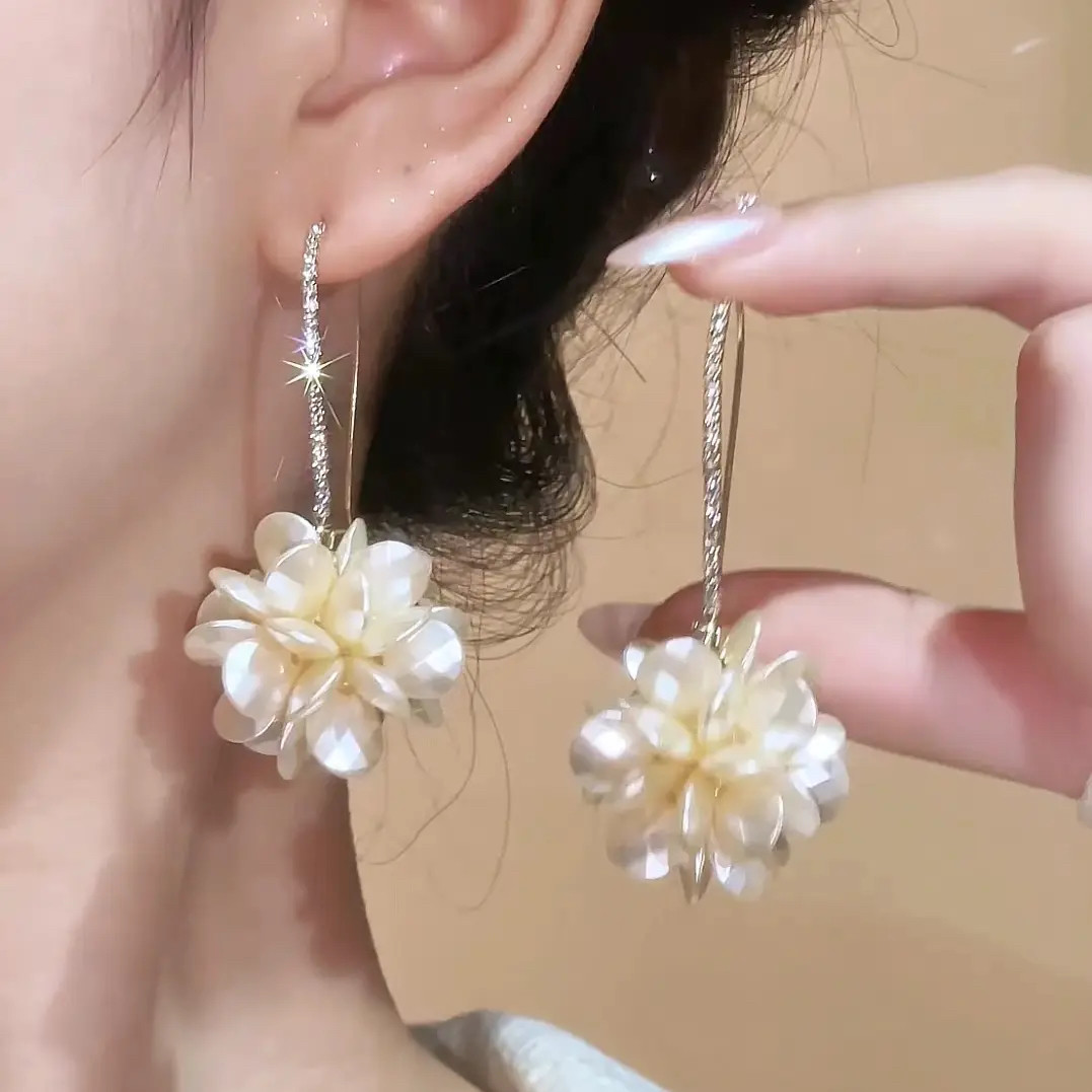 韩国镶钻花朵珍珠耳环法式复古团簇耳钩耳坠百搭高级感耳饰女