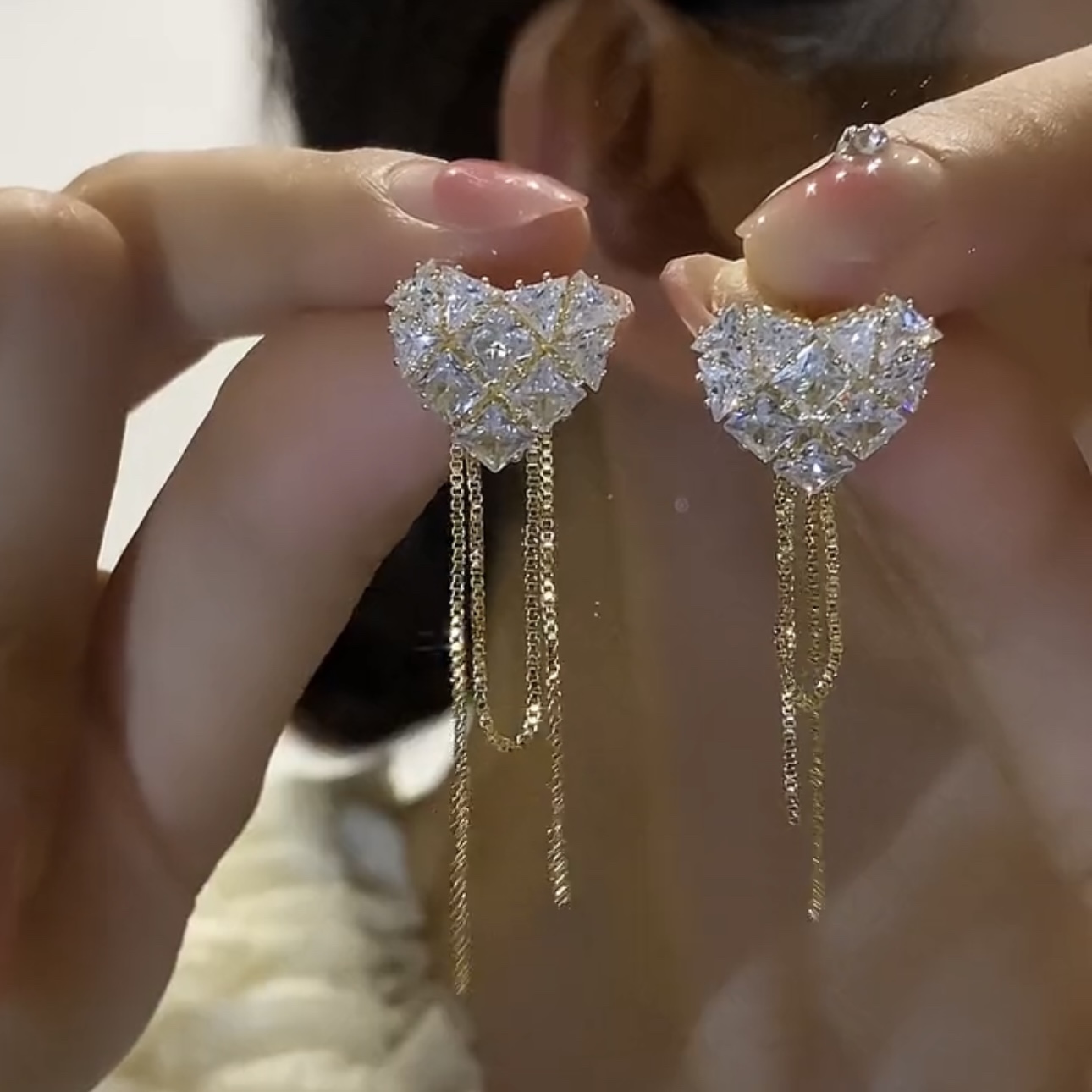 银针满钻爱心流苏耳环网红