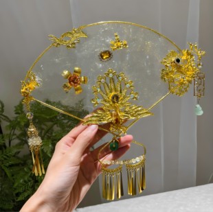 水晶新娘手持团扇结婚中式新款复古百搭扇子龙凤褂秀禾服配饰品女