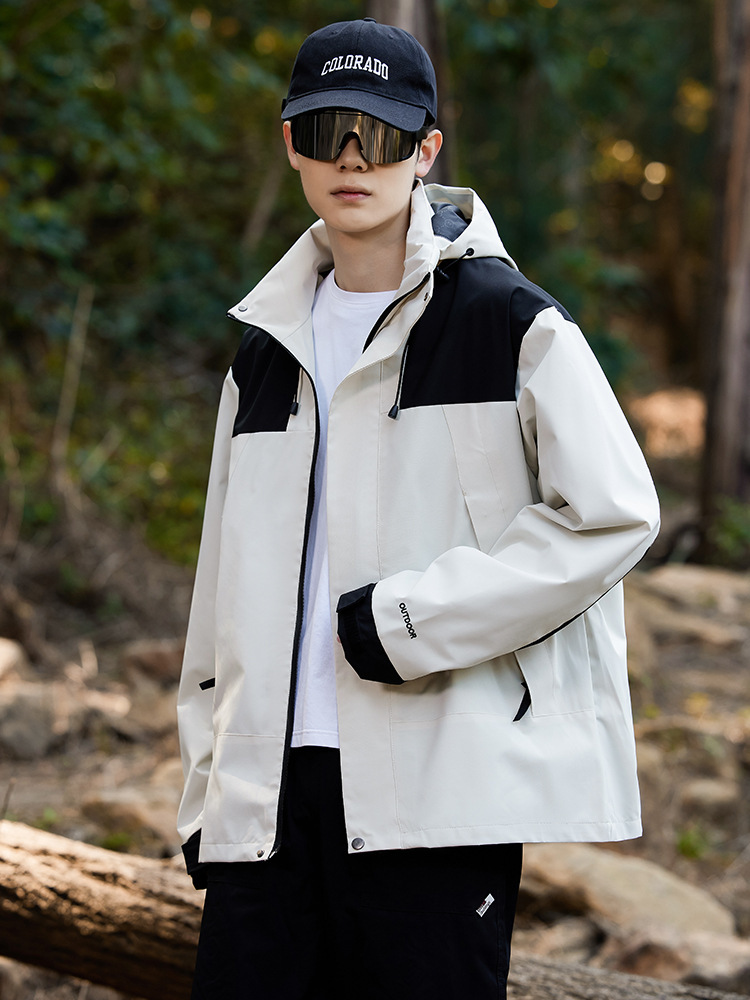 广州十三行沙河高端品牌男装爆款外套夹克冲锋衣杭州四季青春秋款