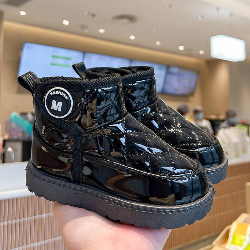 2024年新款儿童雪地靴冬季加绒加厚保暖女童公主鞋男童短靴防水鞋