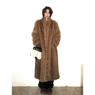 简约慵懒感翻领A字型环保皮草长款 Blue 外套 Call