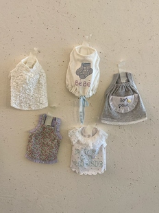 Bee新品涂鸦小袜子背心吊带居家服可爱狗狗舒适夏天衣服马尔济斯