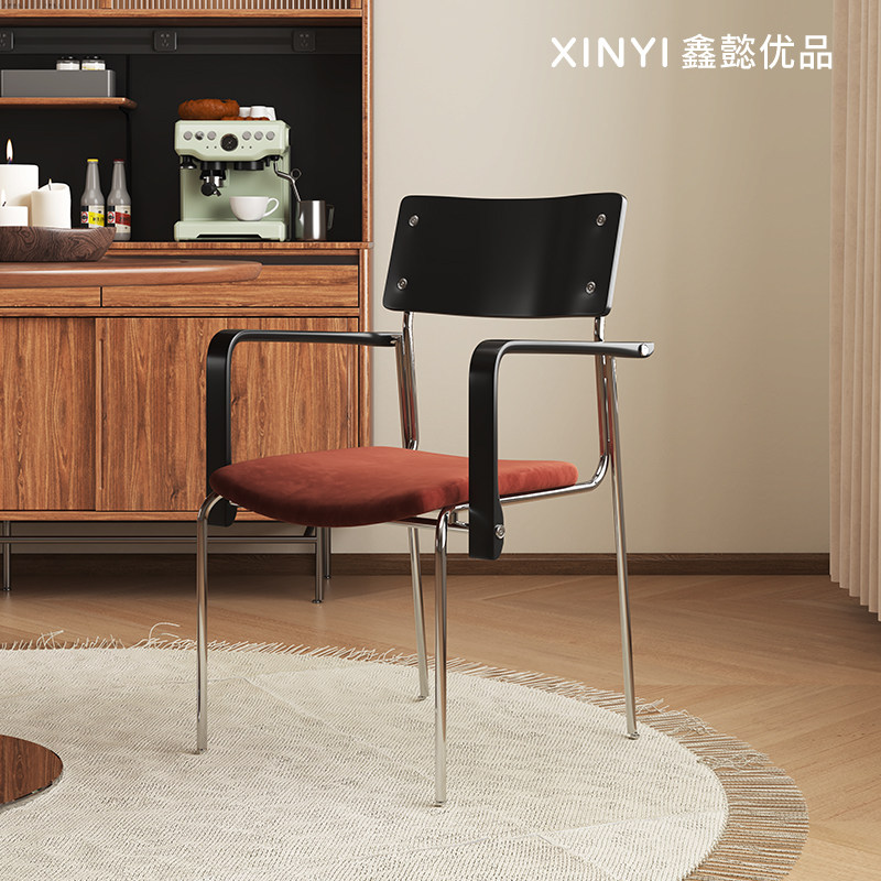 中古餐椅瑟芬餐椅实木扶手软包复古休闲靠背凳子家用设计师椅子