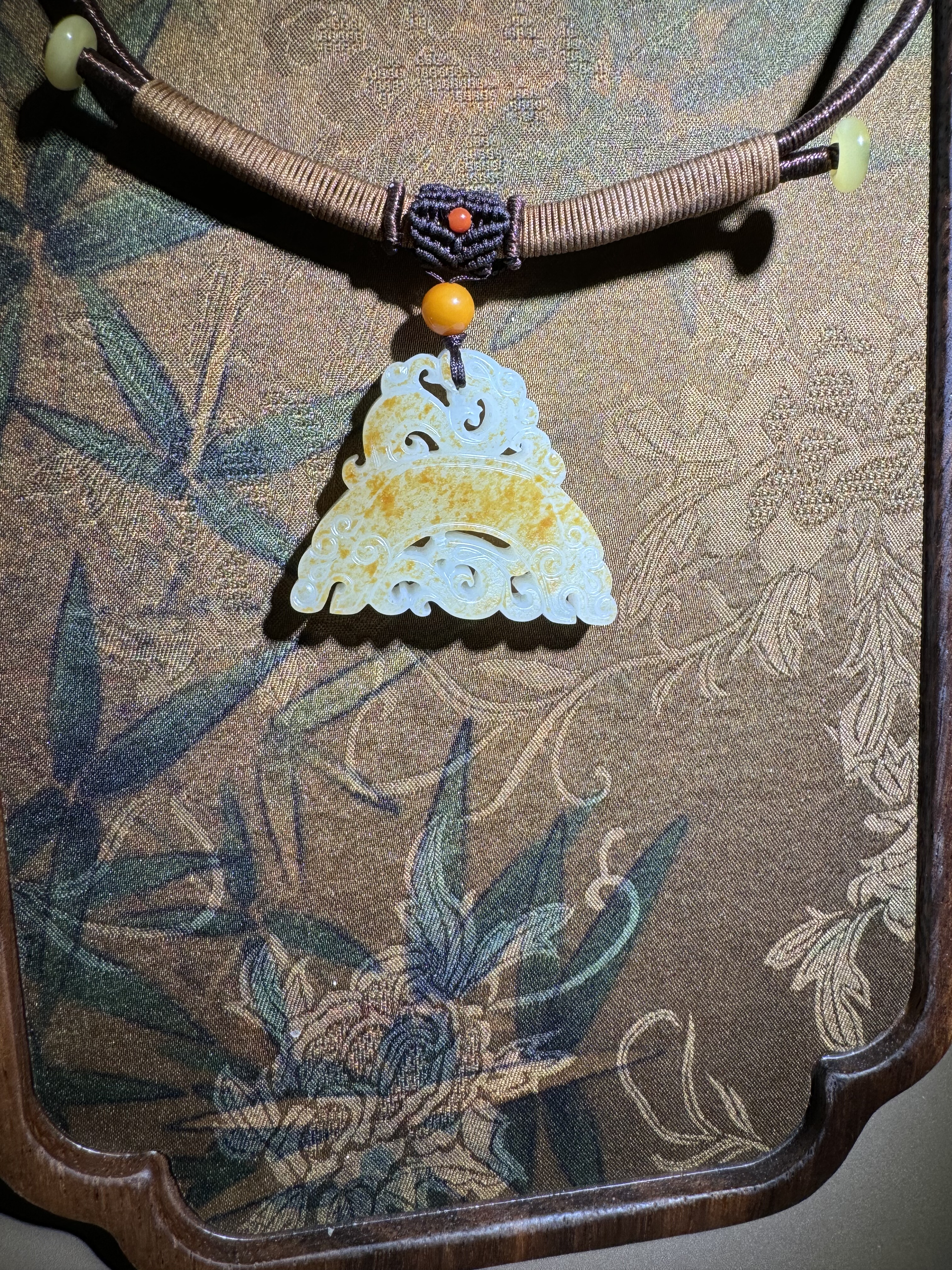 【尚臻玉典】尚峰工作室新疆和田玉籽料苏工龙凤牌纯手工雕刻