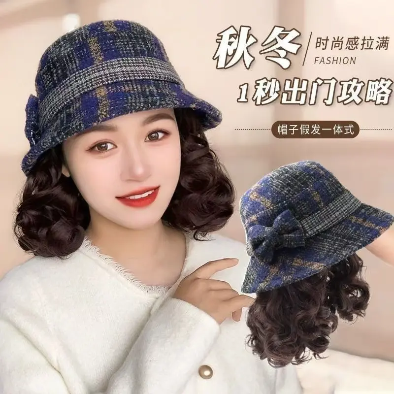 假发时尚帽子一体渔夫帽秋冬季格子中老年妈妈礼帽洋气卷发头套