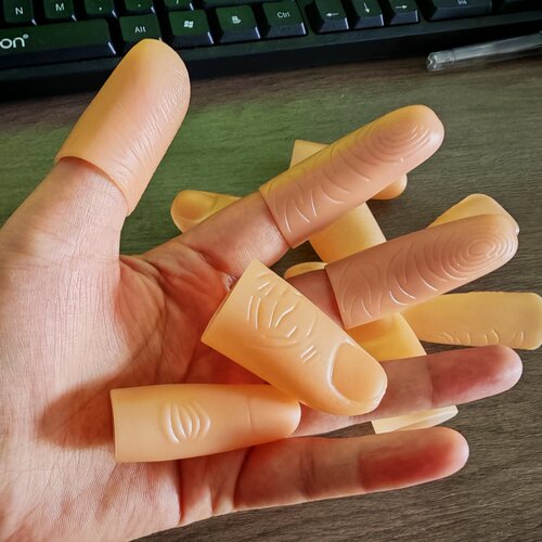 新款加厚指套带指纹防干裂