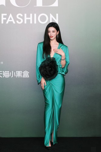 朱珠同款2025新高端定制礼服裙女长袖修身显瘦气质名媛晚礼服定制