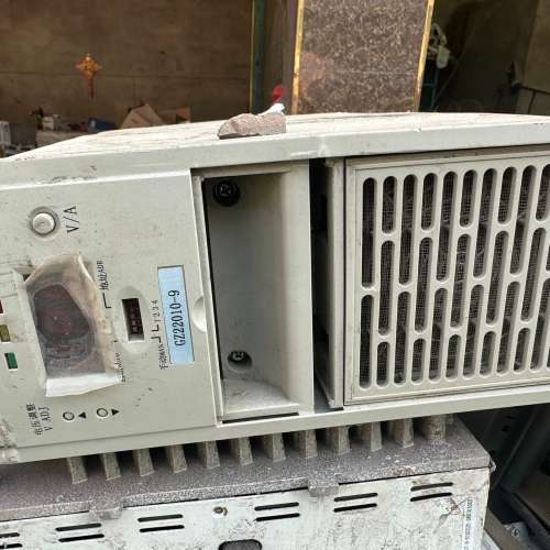 英可瑞GZ22010-9充电模块拆机6个，成色如图，图片实拍