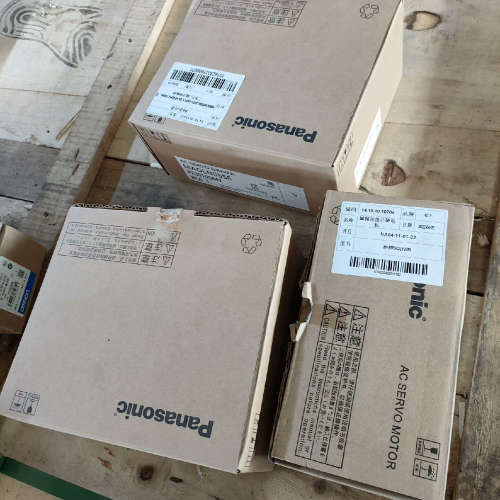 100w伺服驱动器MADLN05SE,未拆封