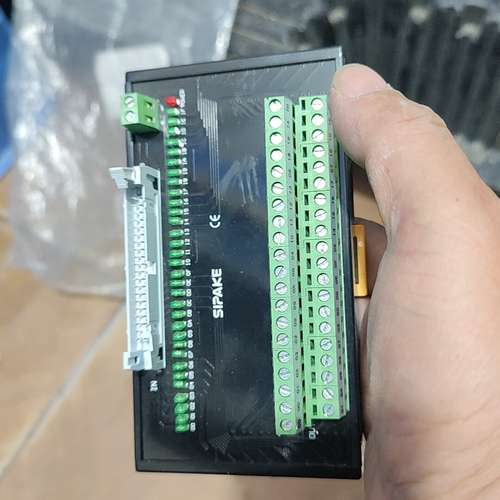 斯帕克（8.7）输入输出端子台SY1B05N  无包装，1个