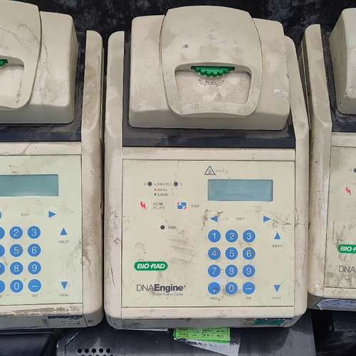 BioRad PTC0200金属浴4台一台没边盖，成色如图