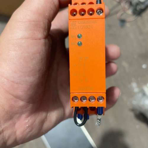 DOLO多德安全继电器LG5924，拆机下来的，实物如图，功