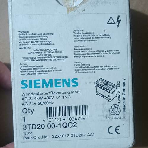 3TD2000-1QC2，Ac24V。连锁式接触器