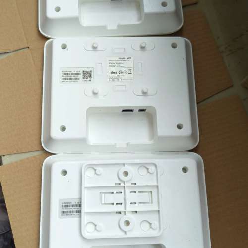 锐捷RG-EAP212(F)双频无线AP，支持POE供电和1