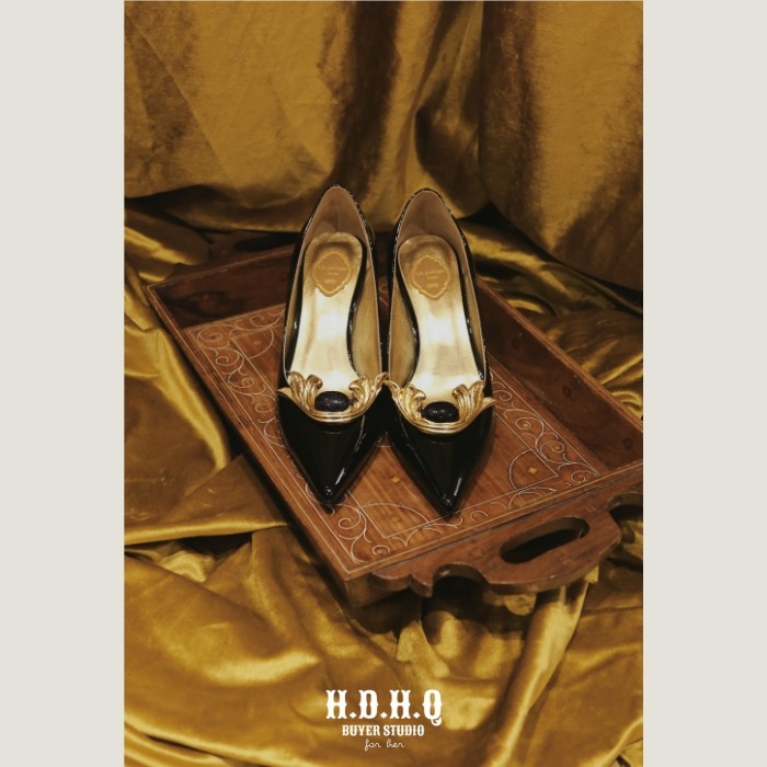 H.D.H.Q【Buyer series】买手-A.b.Poétique莨苕叶尖头复古单鞋