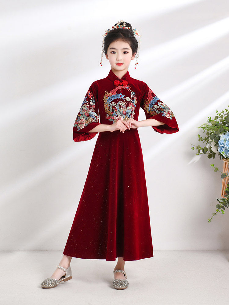 2023新款儿童古筝演出服女童秋冬季中国风高端大气独奏表演服专业