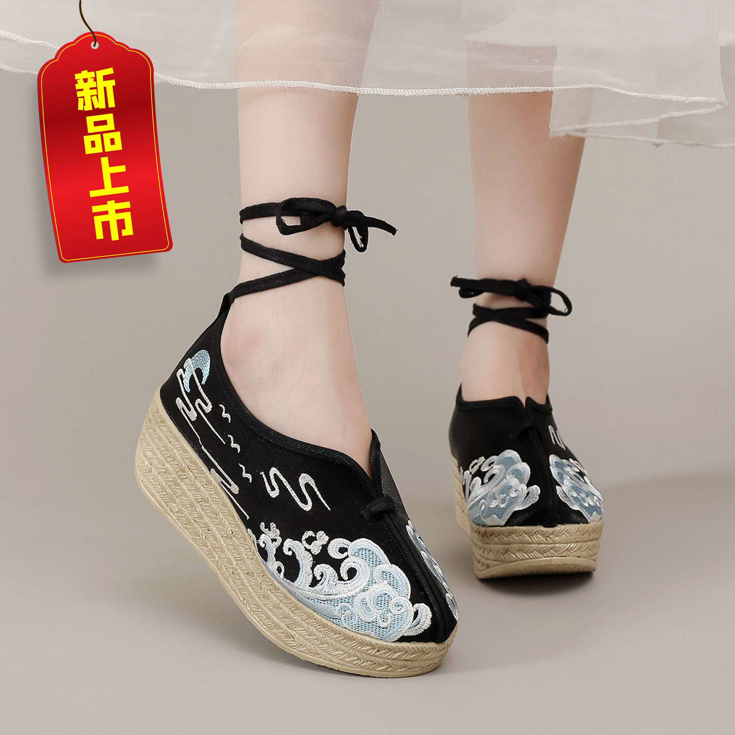 小个子后跟蝴蝶结系带明制女弓鞋